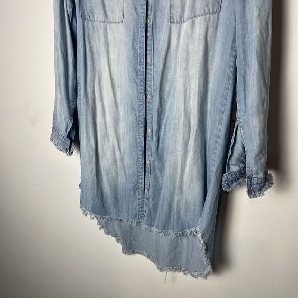 Bella Dahl Long Line Chambray Button Up Shirt Blue Raw Hem Small Blue​ - Picture 3 of 8